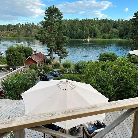 Exclusive Guesthouse With Stunning Seaview! Värmdö Esterno foto