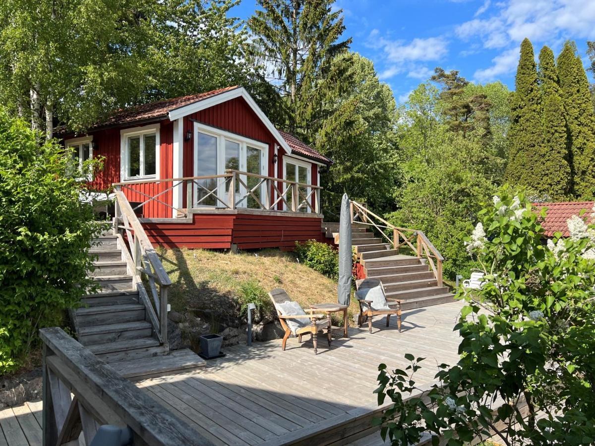 Exclusive Guesthouse With Stunning Seaview! Värmdö Esterno foto